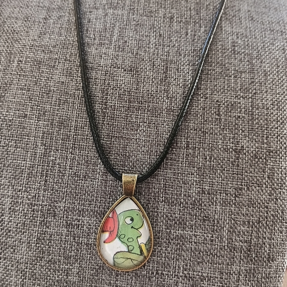 Richard Scarry turtle book page necklace - Picture 4 of 5